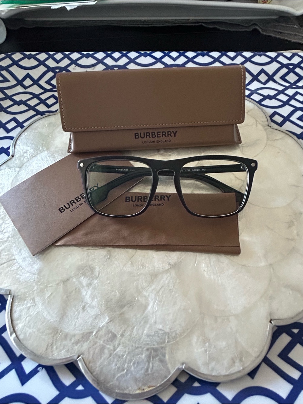 Burberry Brown & Black Men's Glasses with Matching Brown Case